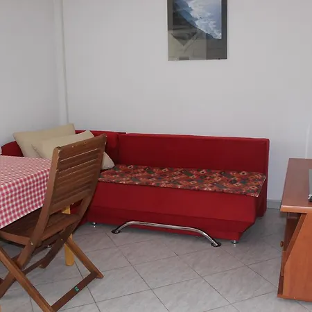 Apartment Lampion