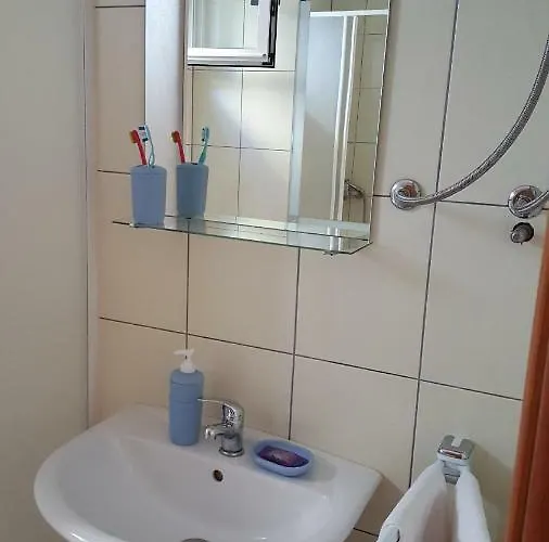 Lampion Апартаменты Вир